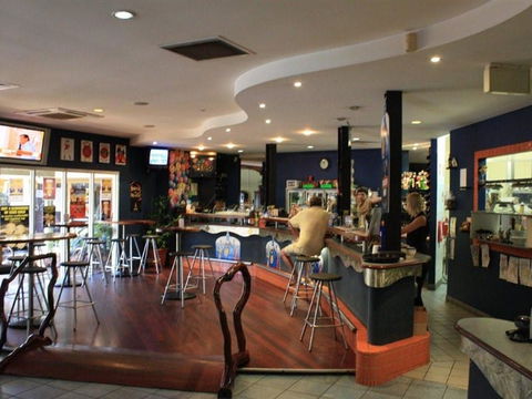 Humpty Doo Tavern - Hervey Bay Accommodation 2