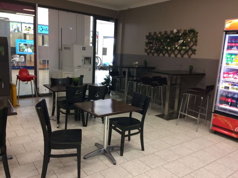 Icon Takeaway & Cafe - Hervey Bay Accommodation 0