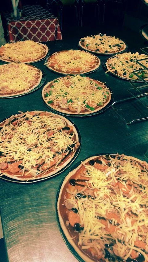 The Cave Woodfired Pizza Bar - Tourism Hervey Bay 0