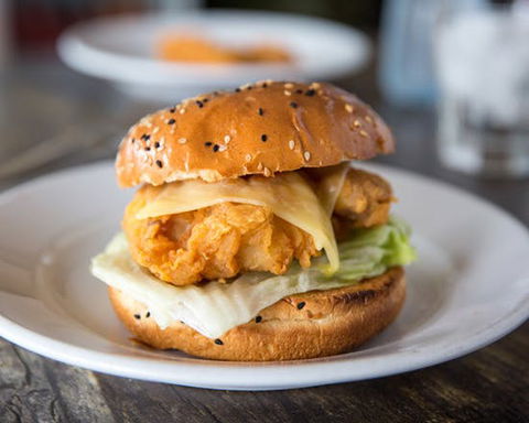 VIA9 Cafe & Bar - Hervey Bay Accommodation 0