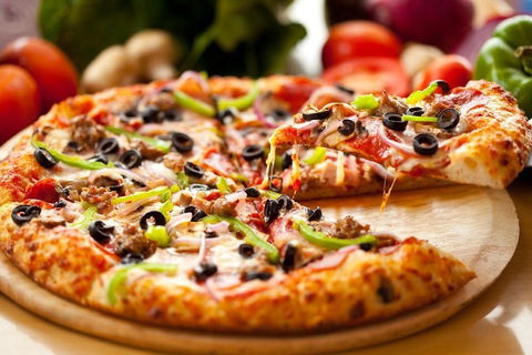 Pizza Hut - Elanora - Hervey Bay Accommodation 0