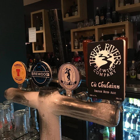 Three Rivers Brewing Company - Tourism Hervey Bay 0