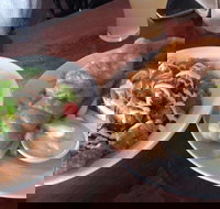 Vasse Bar - Hervey Bay Accommodation