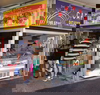 Five Star Hot Food - Tourism Hervey Bay