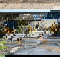 Terroir Auburn - Hervey Bay Accommodation