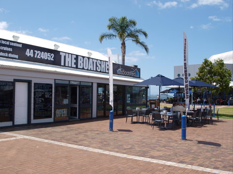 The Boatshed: Batemans Bay - Hervey Bay Accommodation 1