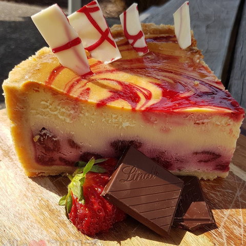 Marks Quality Cakes - Tourism Hervey Bay 0