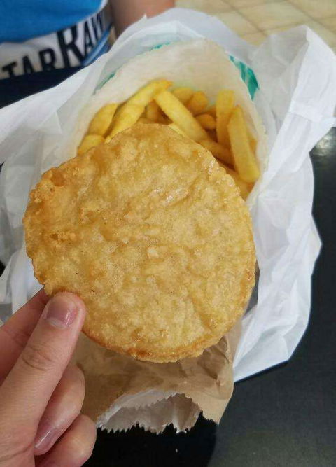 Rowville Red Rocks Charcoal Chicken - Hervey Bay Accommodation 0