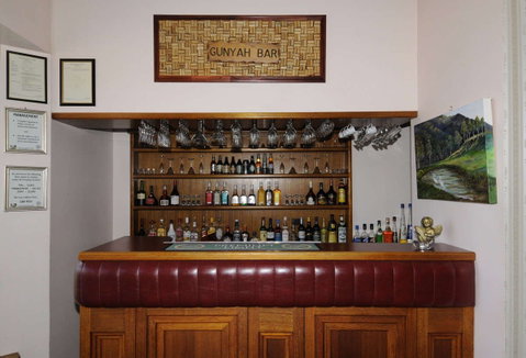 Snag & Brown - Hervey Bay Accommodation 0