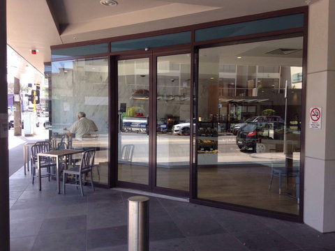 The Courtyard By Zouki - Tourism Hervey Bay 0