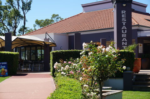 Picnic Point Cafe And Restaurant - Hervey Bay Accommodation 1