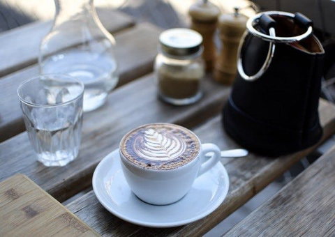 Billy’s Deck Eltham - Hervey Bay Accommodation 0