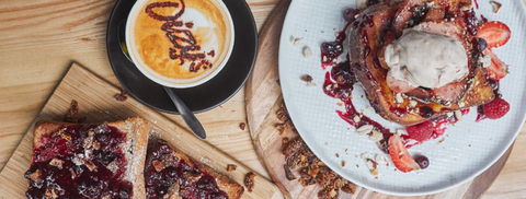 Dizy's - Tourism Hervey Bay 1