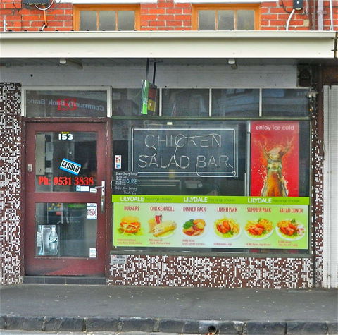 Elwood Chicken Salad And Bar - Tourism Hervey Bay 0