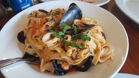 Ferny Creek Kitchen - Hervey Bay Accommodation 0