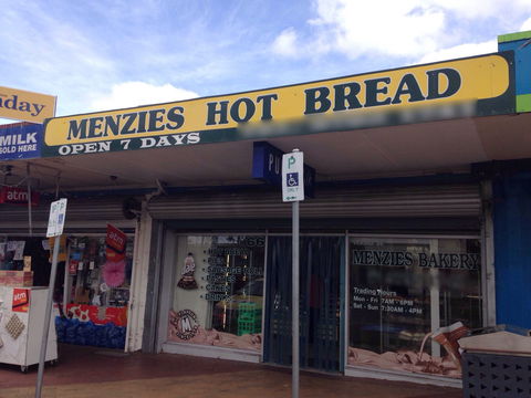 Menzies Hot Bread - Hervey Bay Accommodation 0