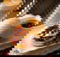 The Coffee Club - Mount Gravatt - Hervey Bay Accommodation