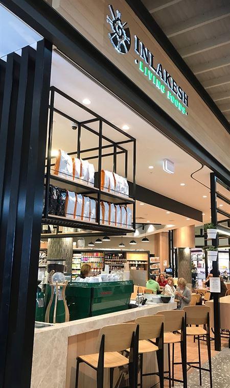 Helena Cafe & Restaurant - Tourism Hervey Bay 4