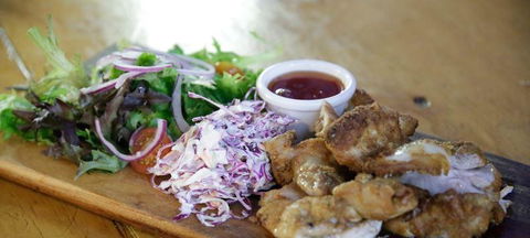 Lola's Pergola Darwin - Hervey Bay Accommodation 7