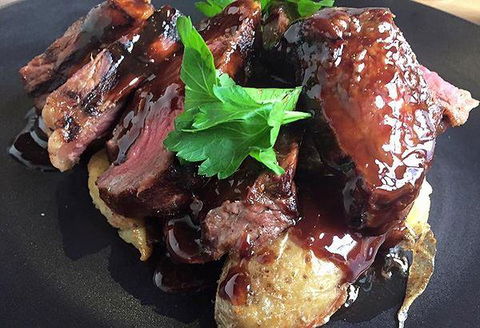 Australian Youth Hotel - Hervey Bay Accommodation 11