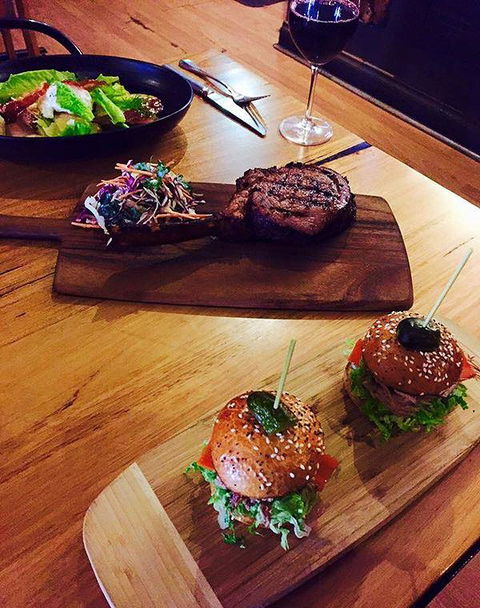 Australian Youth Hotel - Hervey Bay Accommodation 12