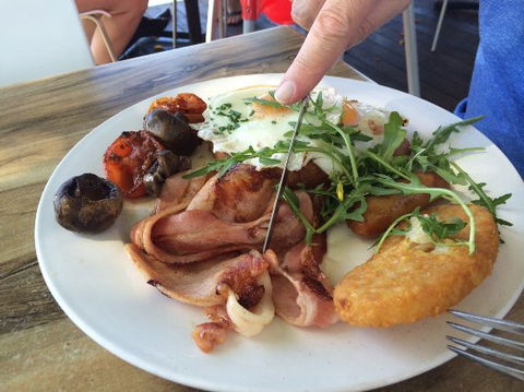 Cafe La Mer - Hervey Bay Accommodation 0