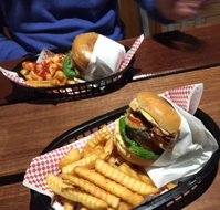 Carney  Earl's - Tourism Hervey Bay