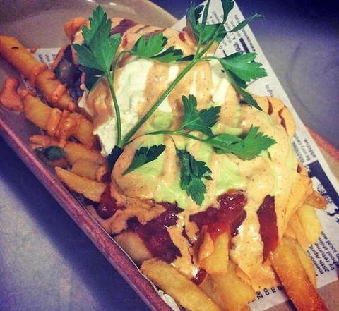 Agatha's Licensed Cafe - Hervey Bay Accommodation 11