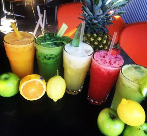 Agatha's Licensed Cafe - Hervey Bay Accommodation 12