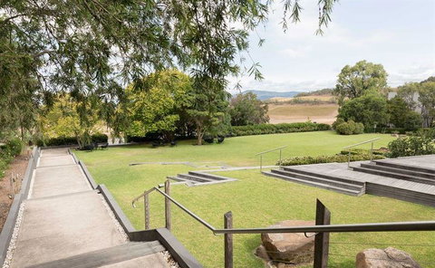 Vines Restaurant At Hollydene Estate - Hervey Bay Accommodation 11