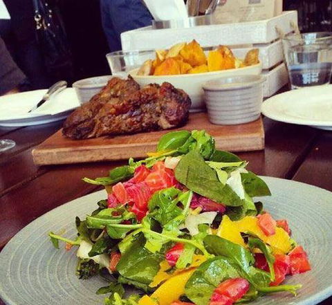 Tradewinds Bar & Bistro - Tourism Hervey Bay 5