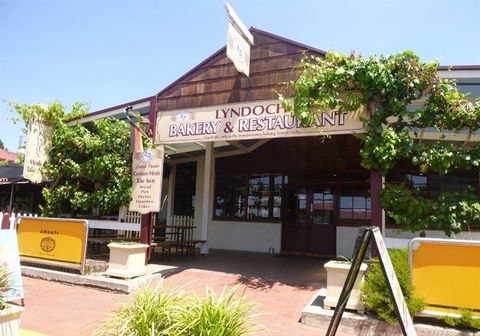 Lyndoch Bakery & Restaurant - Tourism Hervey Bay 6