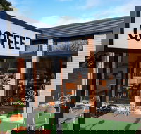 Rough Diamond - Hervey Bay Accommodation