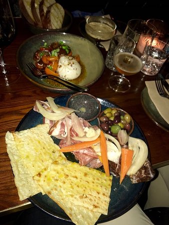 Big Poppa's - Hervey Bay Accommodation 0