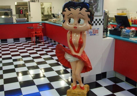 RJ's Rock N Roll Diner - Hervey Bay Accommodation 10