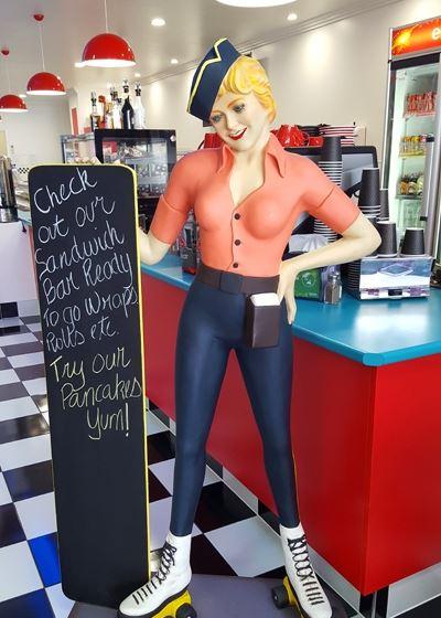 RJ's Rock N Roll Diner - Hervey Bay Accommodation 7
