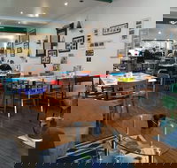 Cafe 195