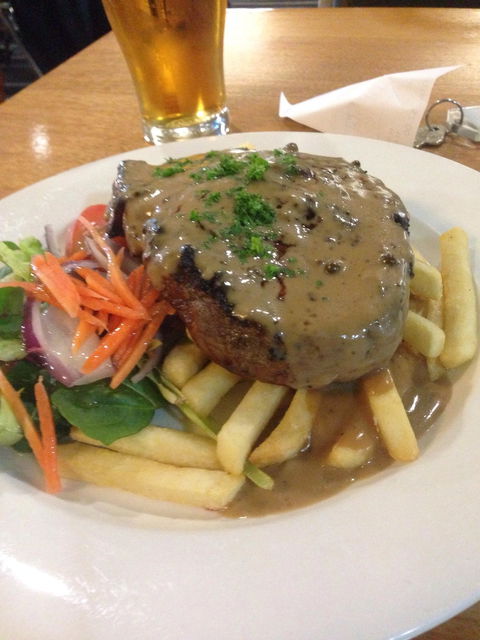 Bay Bar & Bistro - Hervey Bay Accommodation 4