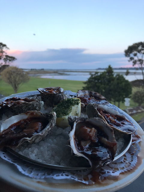 Bay Bar & Bistro - Hervey Bay Accommodation 6