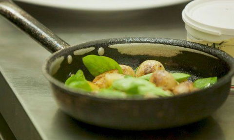 Stonebar Seafood Brasserie - Tourism Hervey Bay 9