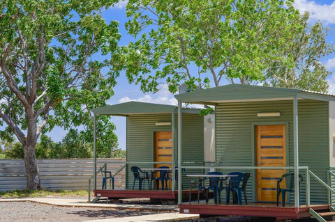 Devils Marbles Hotel–Wauchope - Tourism Hervey Bay 1