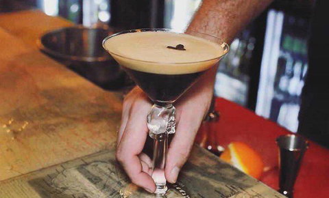 Bluebottle Bar + Kitchen - Hervey Bay Accommodation 7