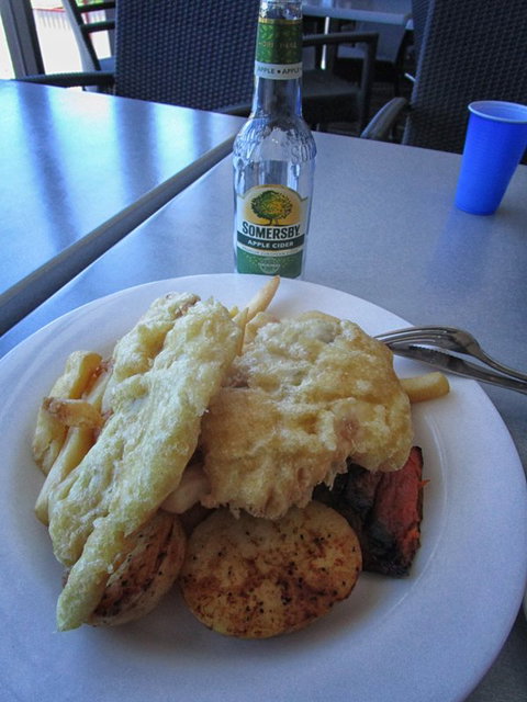 Nanango RSL Memorial Services Club - Hervey Bay Accommodation 4