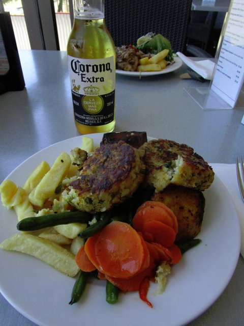 Nanango RSL Memorial Services Club - Hervey Bay Accommodation 5