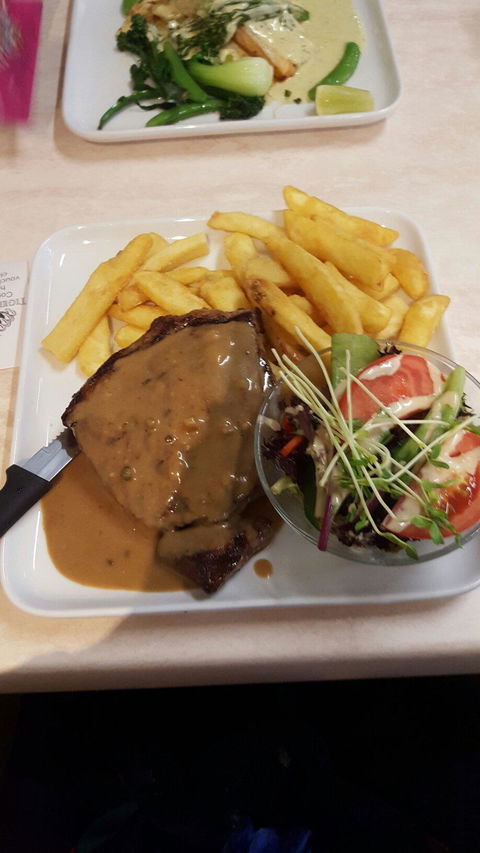 Tigers Leagues Club - Tourism Hervey Bay 2