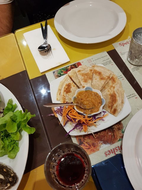 Amphawa Thai Restaurant - Hervey Bay Accommodation 1
