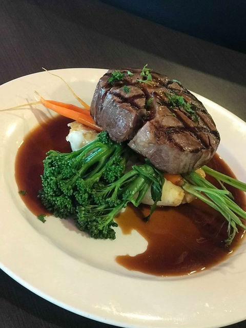 The Buffs Club - Tourism Hervey Bay 5