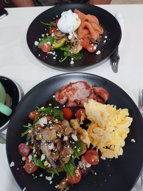 La Crema Caffe - Hervey Bay Accommodation 2