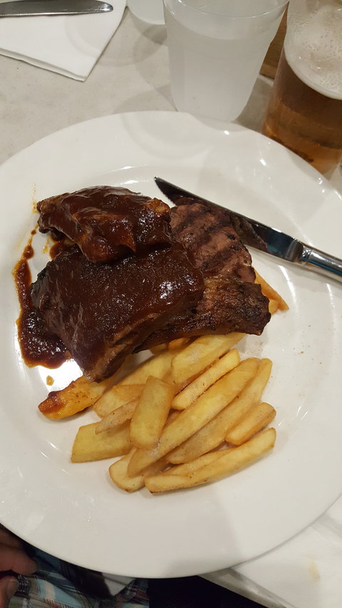 SurfAir Beach Hotel - Tourism Hervey Bay 5