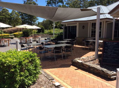 The Bunker Bar & Bistro - Hervey Bay Accommodation 4